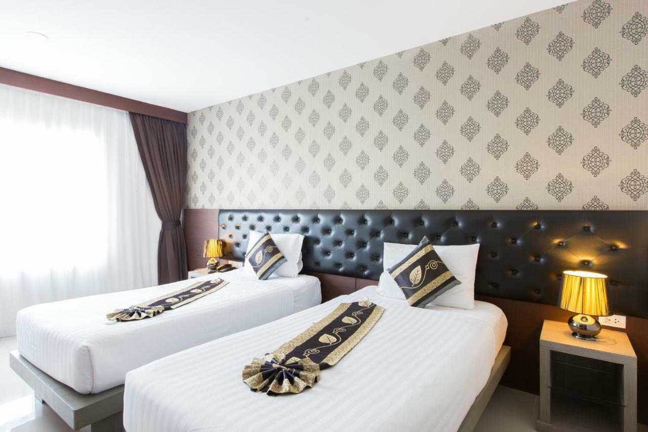 Hemingways Silk Hotel Patong Luaran gambar