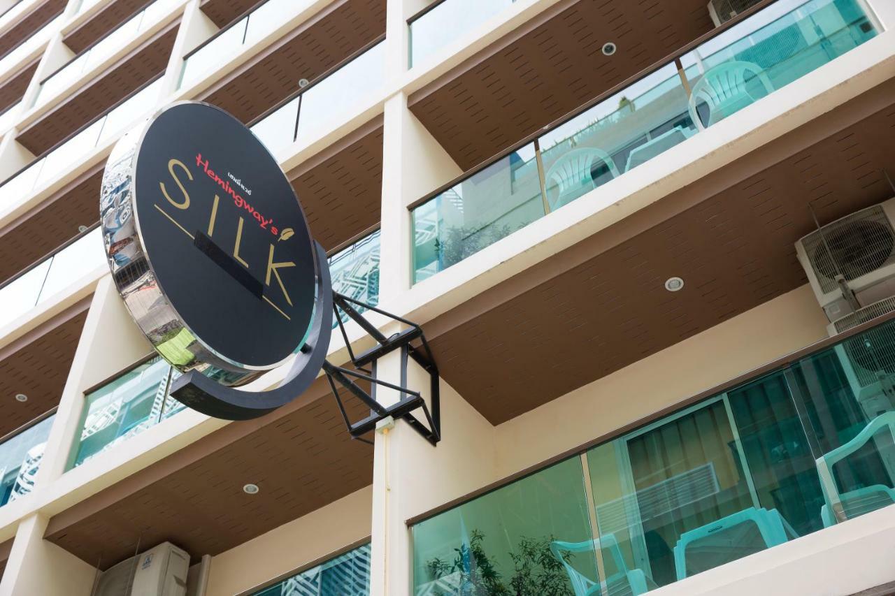 Hemingways Silk Hotel Patong Luaran gambar