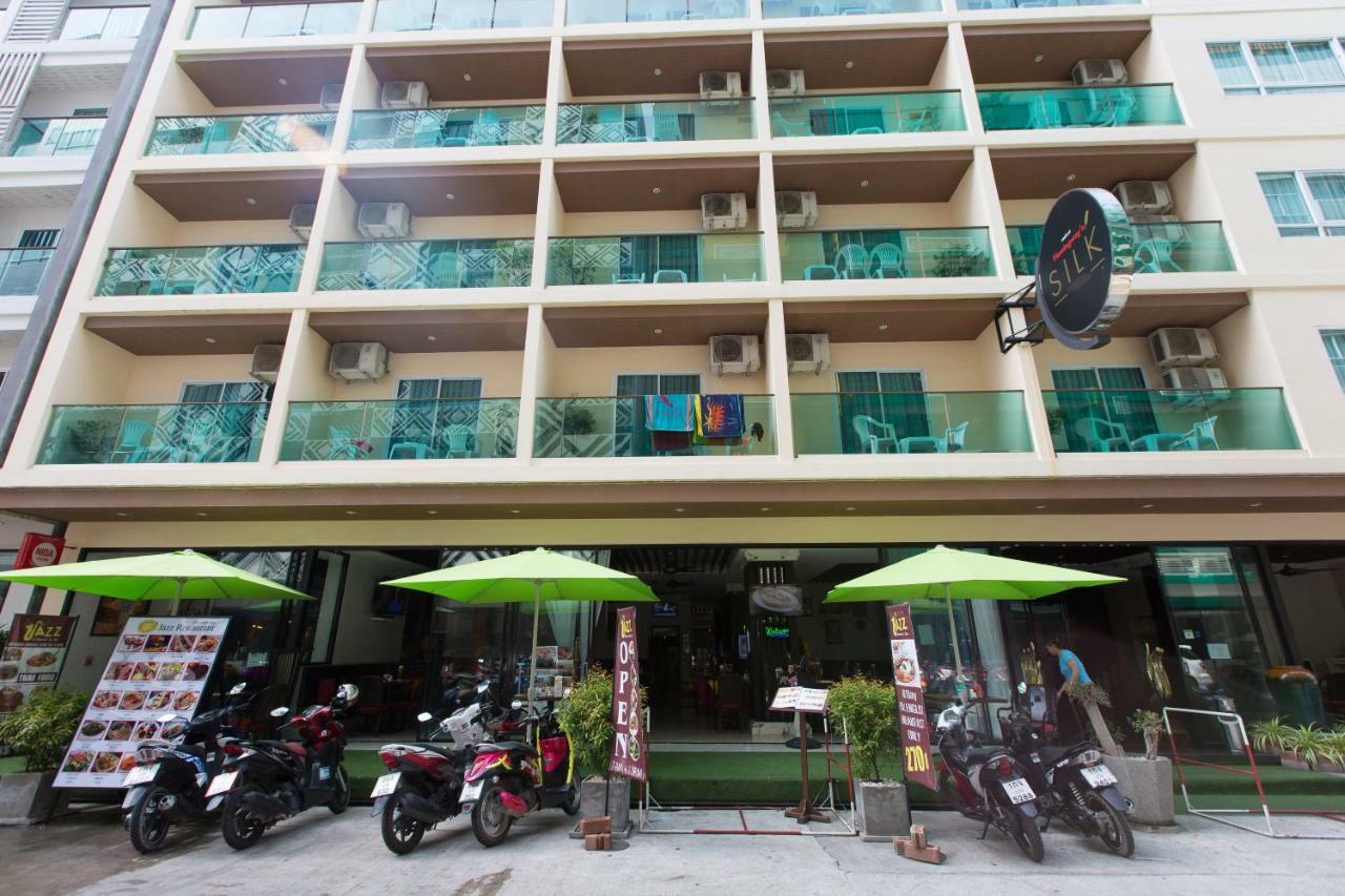 Hemingways Silk Hotel Patong Luaran gambar